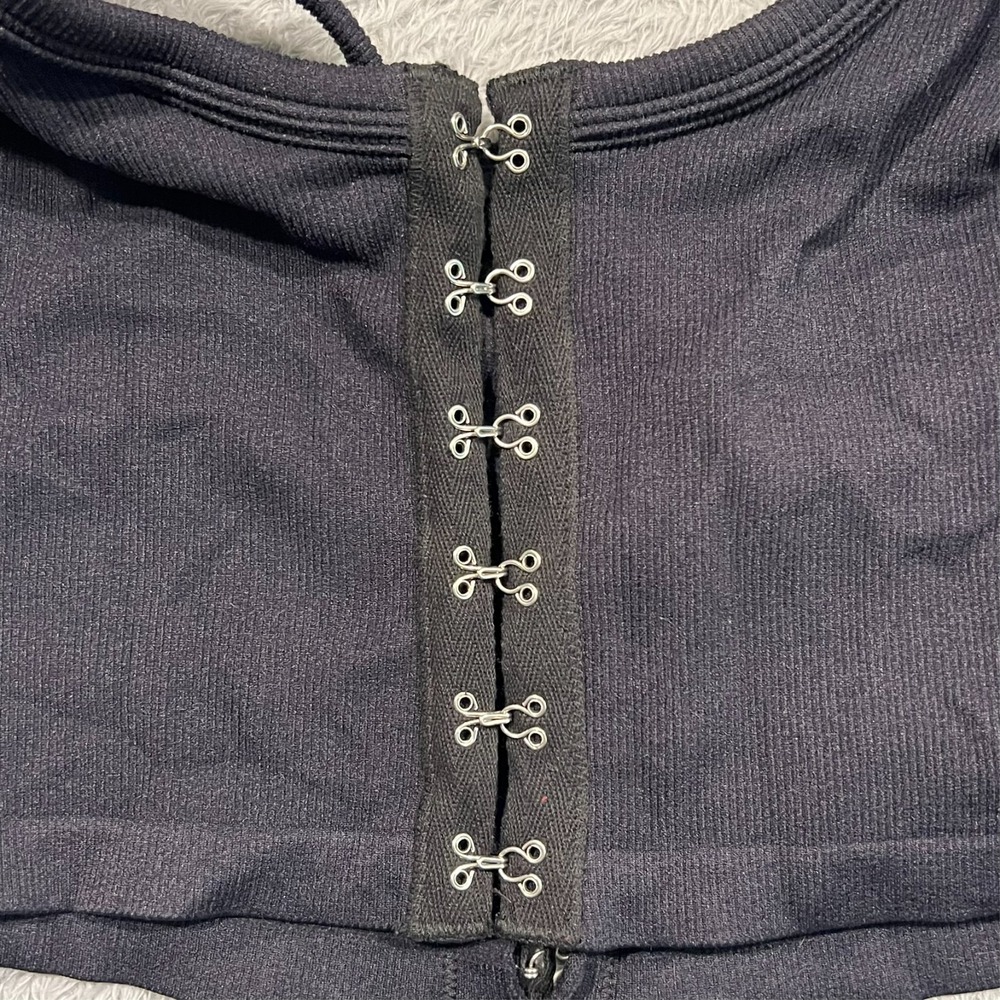 Forever 21 Babydoll Crop Tank Top Hook Eye Women's Junior's‎ M/L Black - Picture 11 of 11